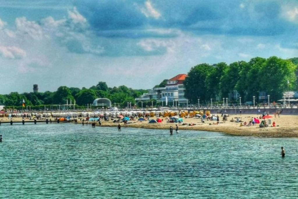 Obj 84 Meerblick Fewo Fuer 2 Bis 3 Personen Strandnah, Wlan リューベック エクステリア 写真